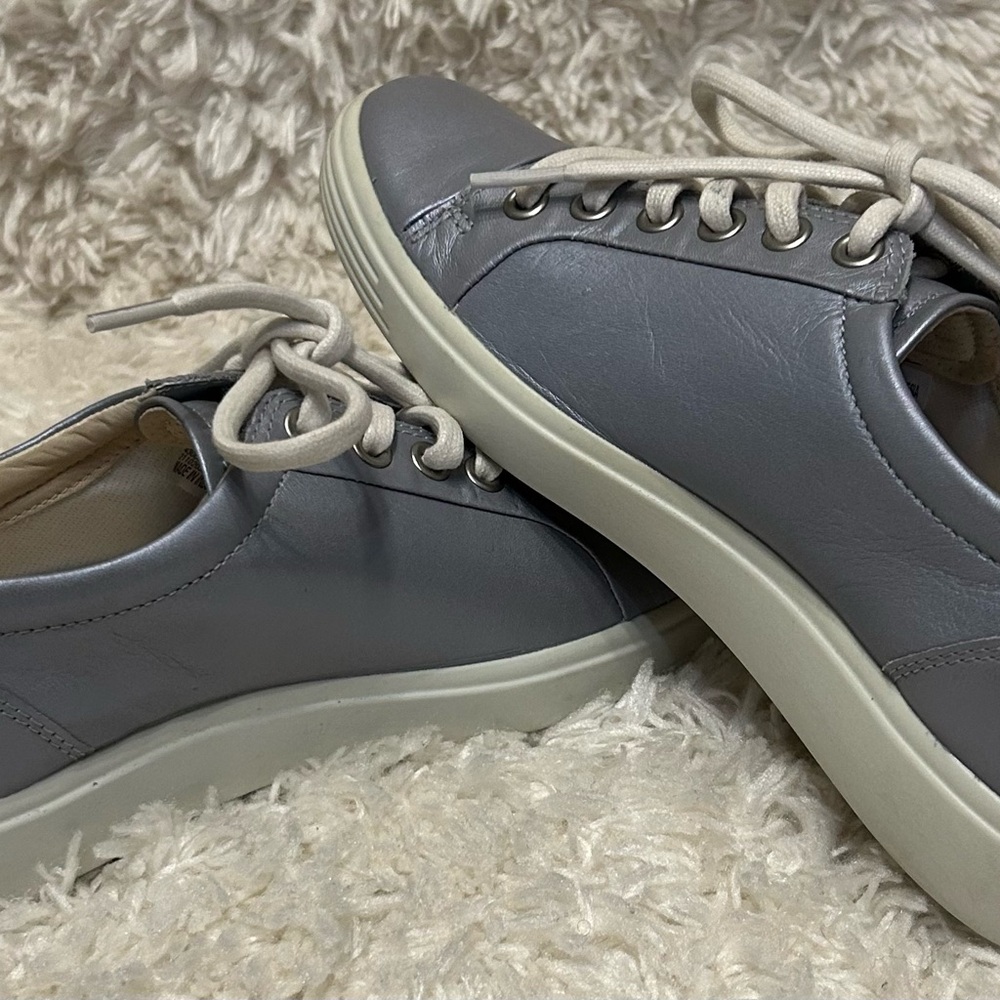 ECCO Men’s Soft-7 Shoes, Silver Grey Metallic Size 6-6.5